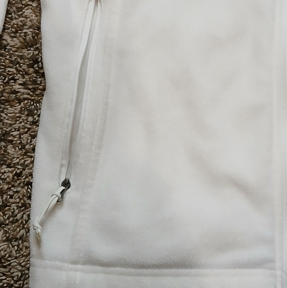 Columbia Women's White Fleece Jacket - Picture 4 of 12